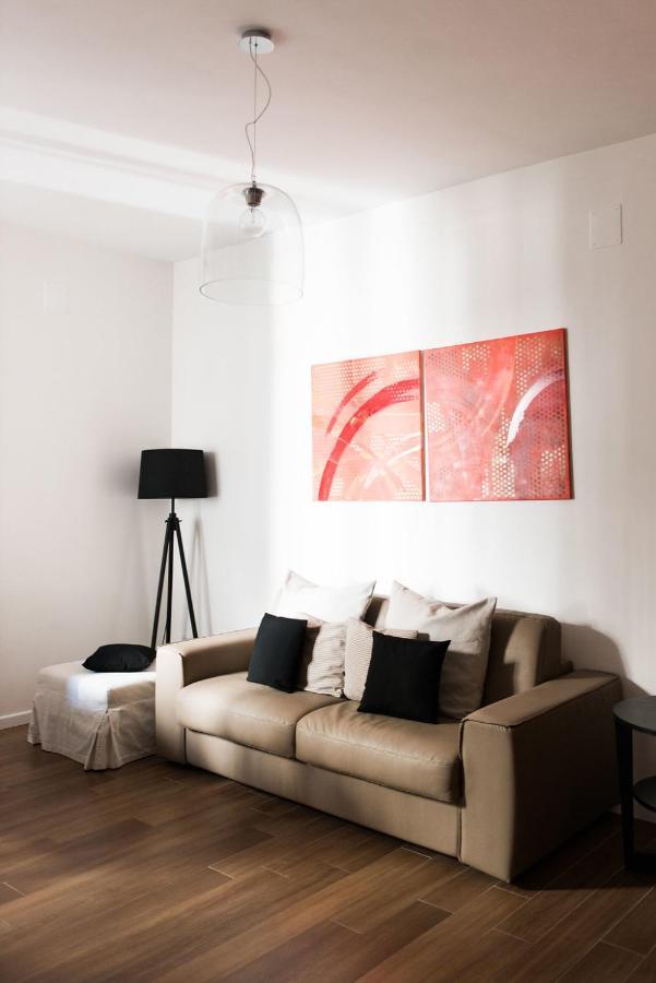 Starhost - Golden Apartments Salerno Exterior photo