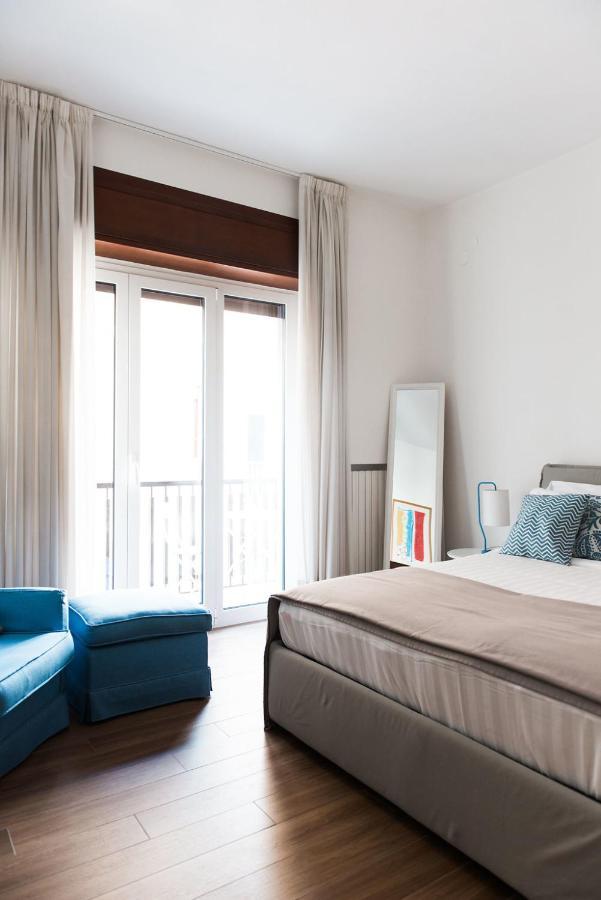 Starhost - Golden Apartments Salerno Exterior photo