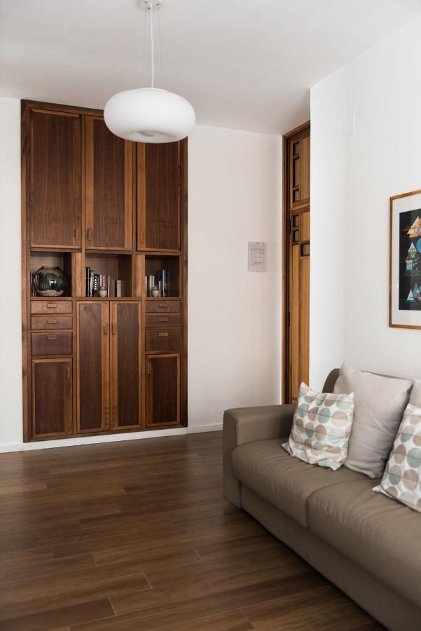 Starhost - Golden Apartments Salerno Exterior photo