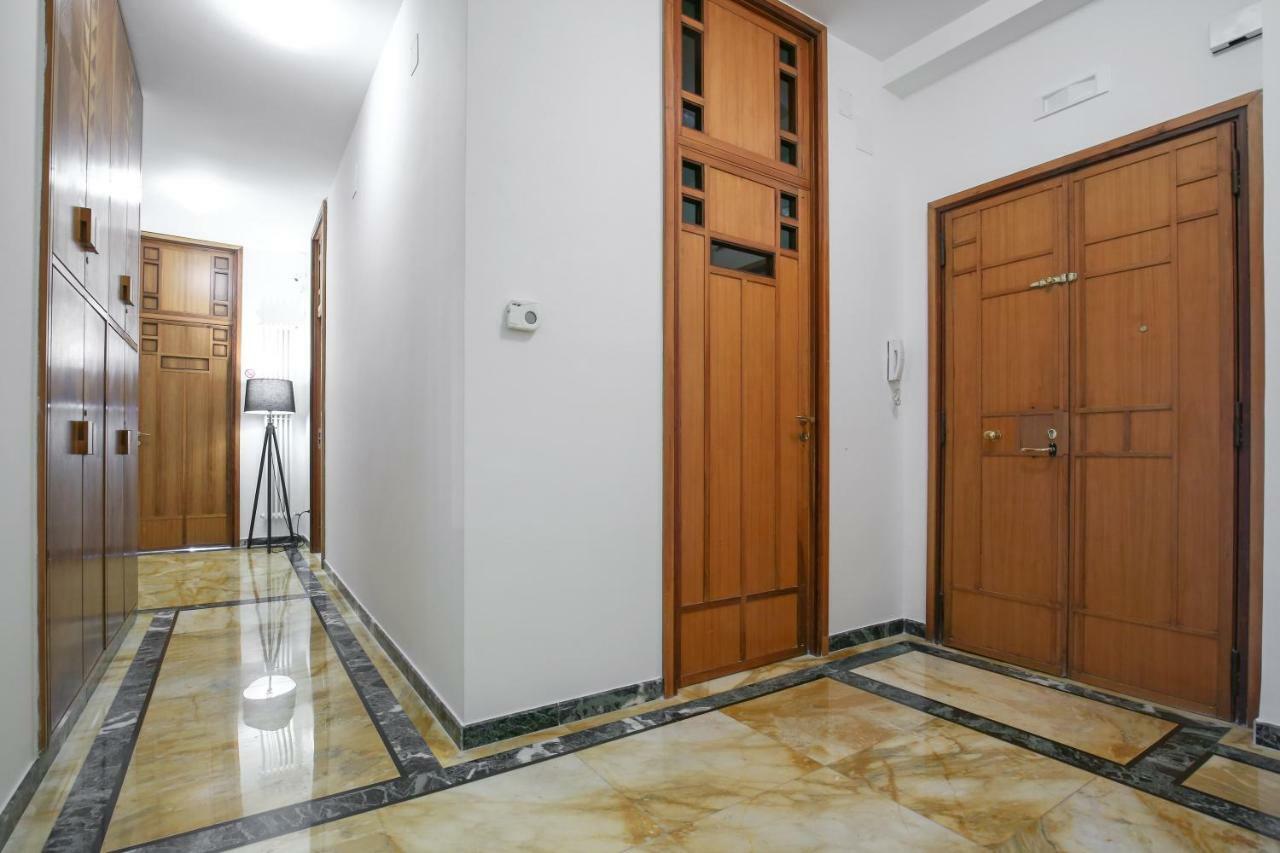 Starhost - Golden Apartments Salerno Exterior photo